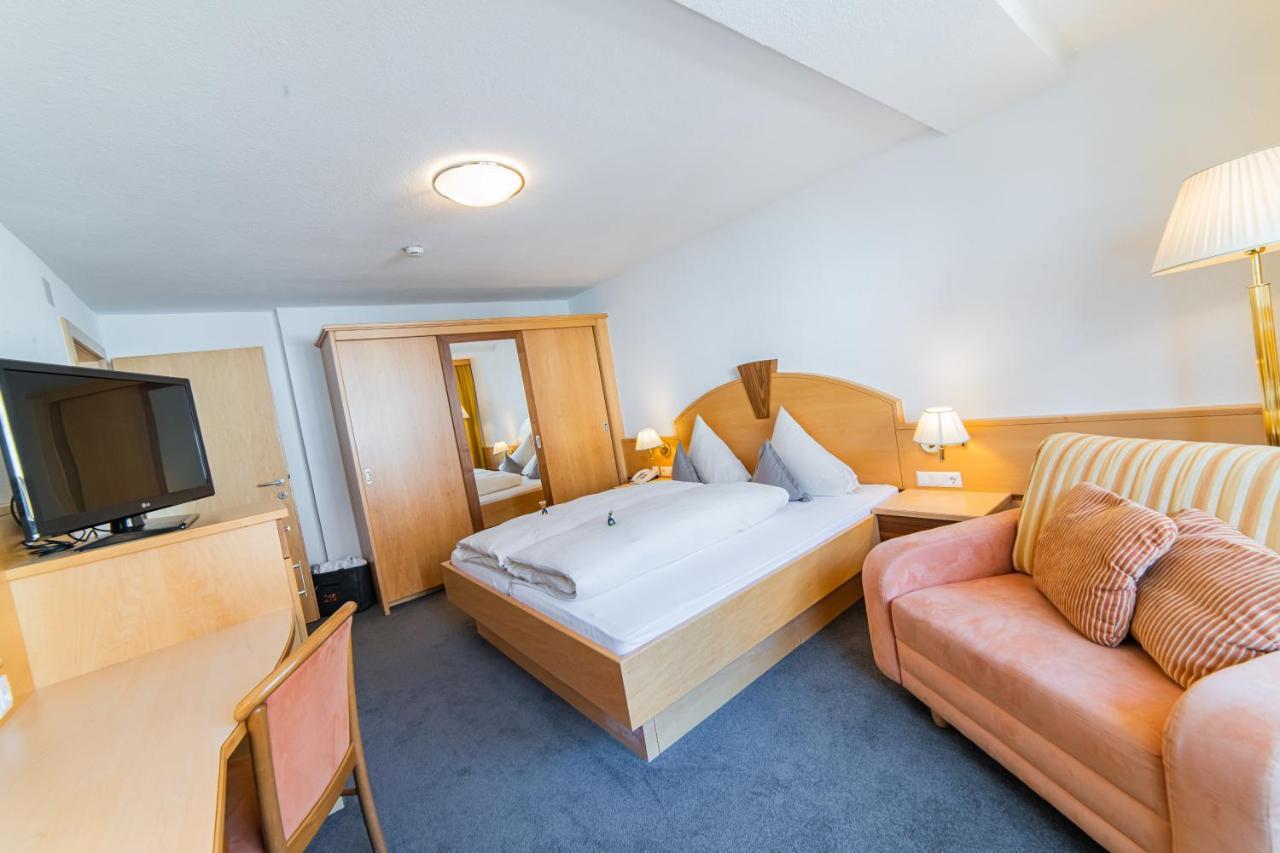 Aparthotel Hochland Gmbh เนาดาส ภายนอก รูปภาพ