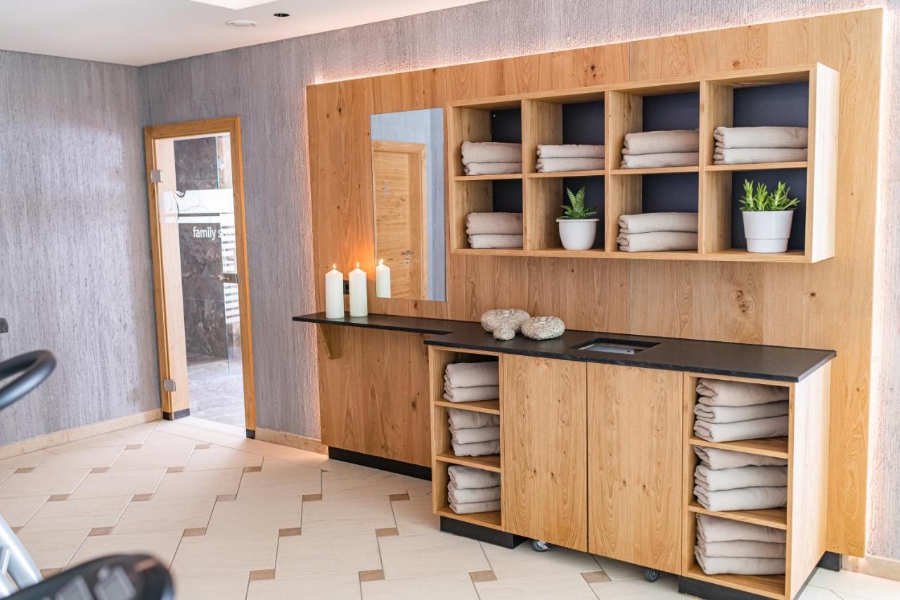 Aparthotel Hochland Gmbh เนาดาส ภายนอก รูปภาพ