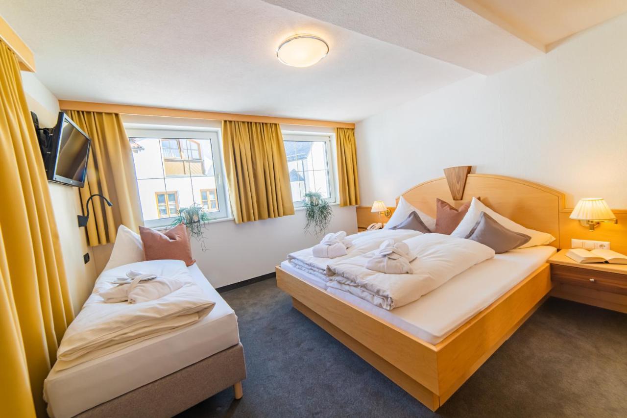 Aparthotel Hochland Gmbh เนาดาส ภายนอก รูปภาพ